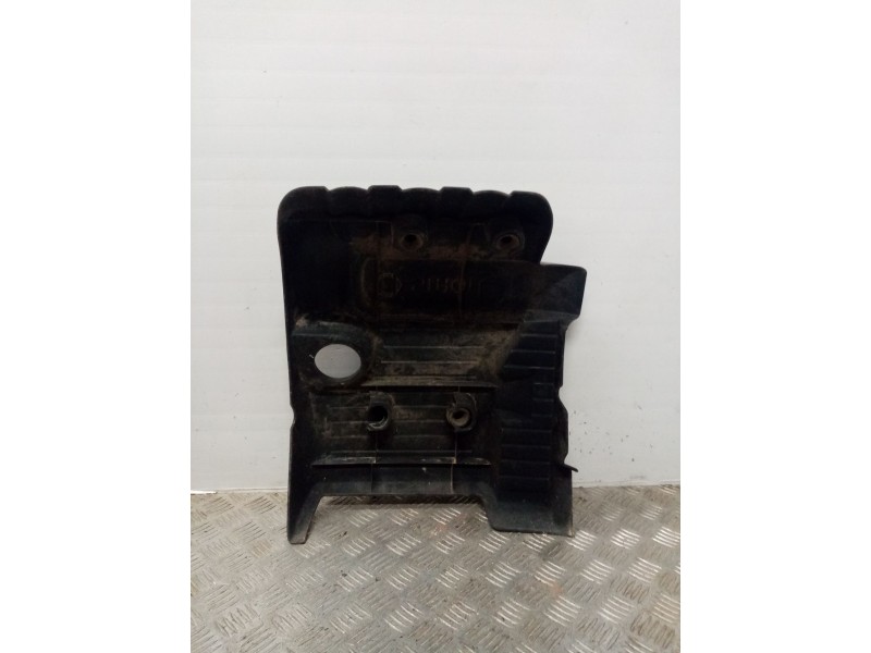 Recambio de tapa motor para smart forfour cdi (50kw) referencia OEM IAM A1340100067  