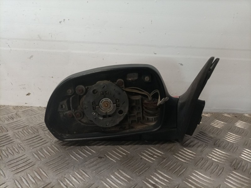 Recambio de retrovisor izquierdo para hyundai grandeur 2.2 crdi vgt full auto. referencia OEM IAM   