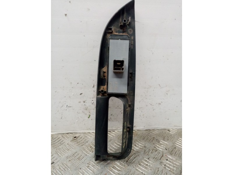 Recambio de mando elevalunas delantero izquierdo para skoda octavia berlina (1z3) elegance referencia OEM IAM 1Z1867171  