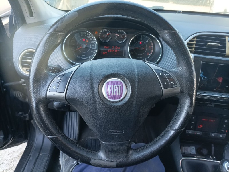Recambio de volante para fiat bravo (198) 1.9 8v jtd cat referencia OEM IAM   