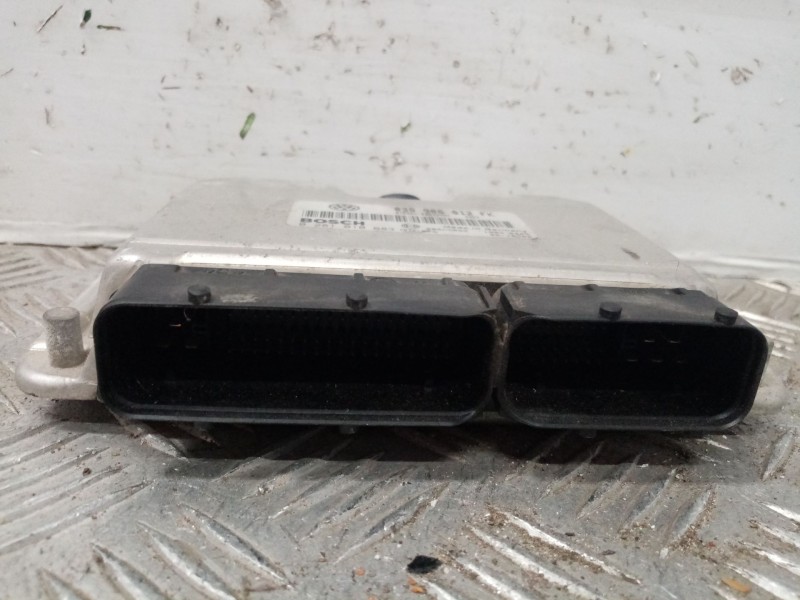 Recambio de centralita motor uce para seat toledo (1m2) signo referencia OEM IAM 038906012FK 0281010683 