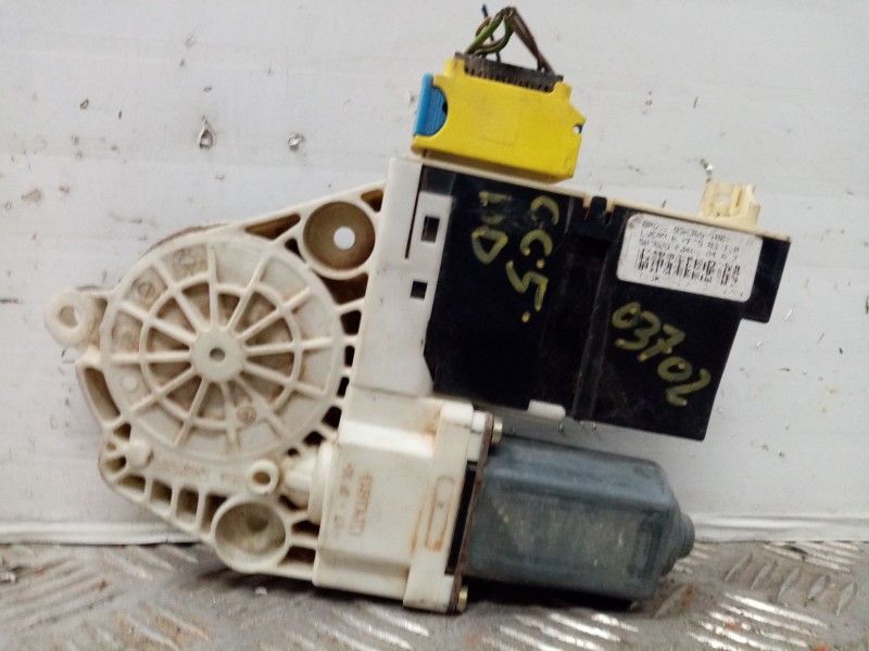 Recambio de motor elevalunas delantero derecho para citroen c5 berlina sx (e) referencia OEM IAM   