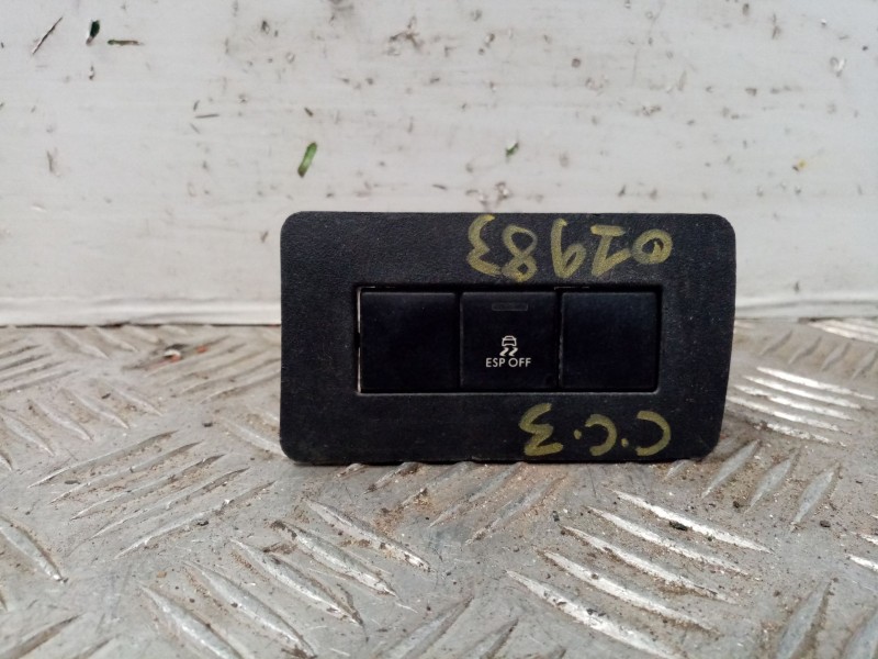 Recambio de interruptor para citroen c3 business referencia OEM IAM 9684157677  