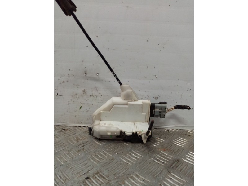 Recambio de cerradura puerta delantera derecha para citroen c3 business referencia OEM IAM   