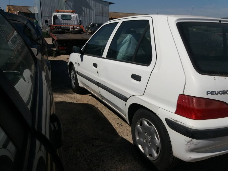 peugeot 106 (s2) 1.1   |   0.96 - ... | 1996 | 60 cv / 44 kw del año 1996