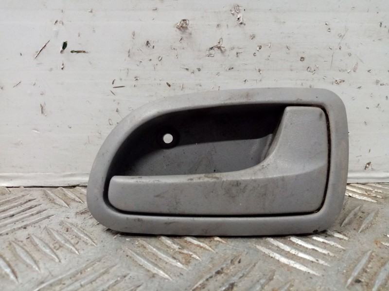 Recambio de maneta interior delantera derecha para kia picanto 1.1 cat referencia OEM IAM   