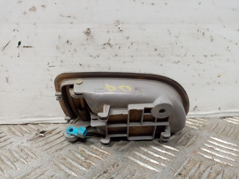 Recambio de maneta interior delantera derecha para kia picanto 1.1 cat referencia OEM IAM   