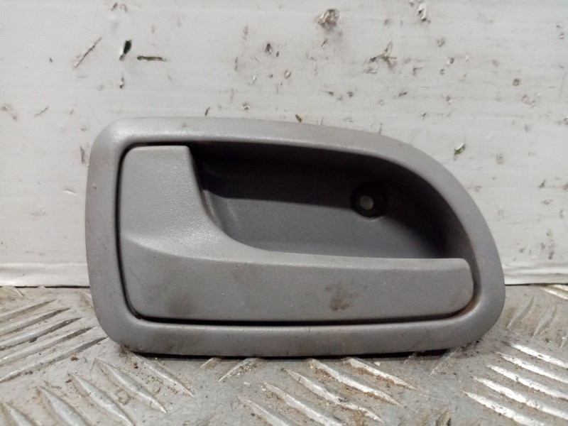 Recambio de maneta interior trasera izquierda para kia picanto 1.1 cat referencia OEM IAM   