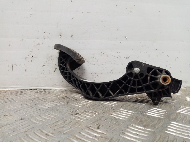 Recambio de pedal embrague para citroen c3 business referencia OEM IAM   