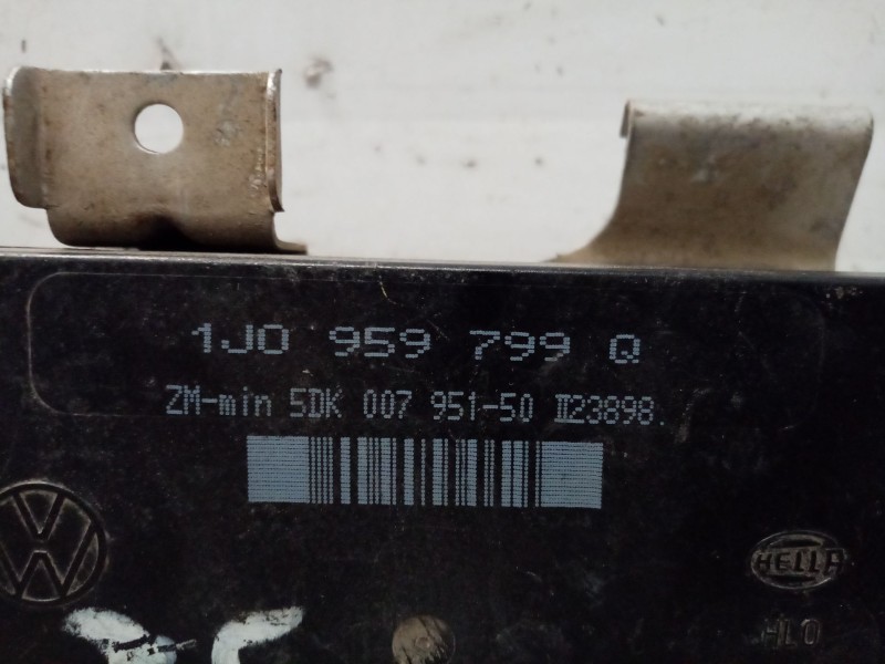 Recambio de modulo electronico para volkswagen golf iv variant (1j5) referencia OEM IAM 1J0959799Q  