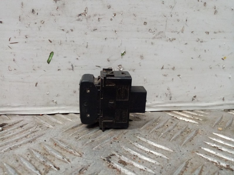 Recambio de pulsador cierre para nissan pathfinder (r51) 2.5 dci diesel cat referencia OEM IAM 6Z22B  