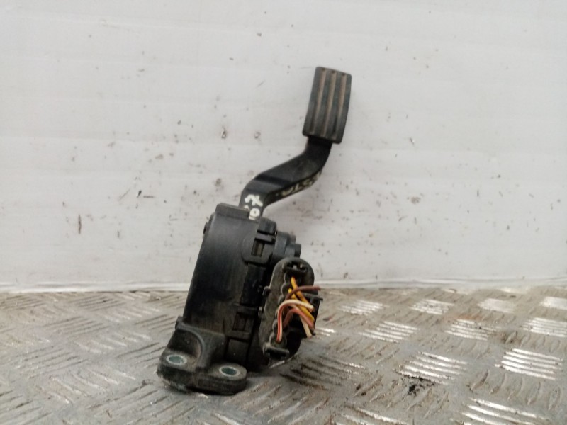 Recambio de potenciometro pedal para ford fiesta (cbk) trend referencia OEM IAM 2S619F838AA  