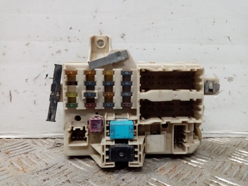 Recambio de caja reles / fusibles para mazda 6 berlina (gg) referencia OEM IAM 502F12  