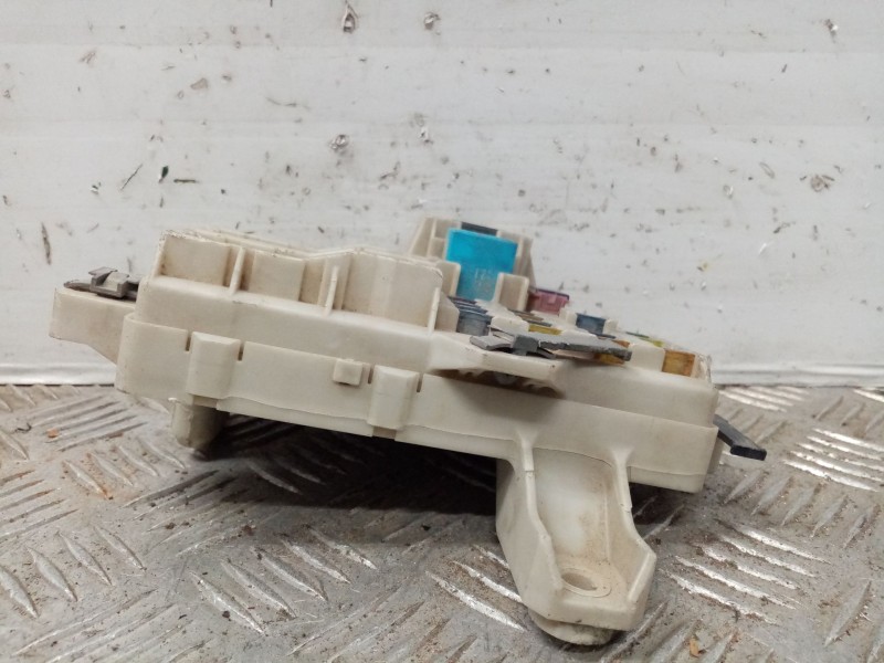 Recambio de caja reles / fusibles para mazda 6 berlina (gg) referencia OEM IAM 502F12  