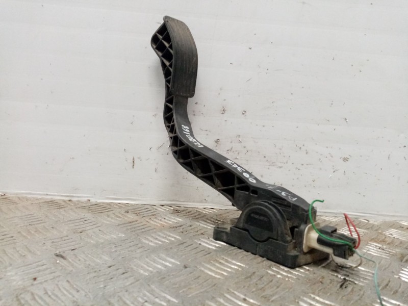 Recambio de potenciometro pedal para peugeot 307 (s1) xs referencia OEM IAM 0280752251 9646702160 