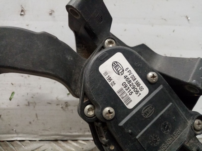 Recambio de potenciometro pedal para fiat punto berlina (188) referencia OEM IAM 46829061 6PV00856800 