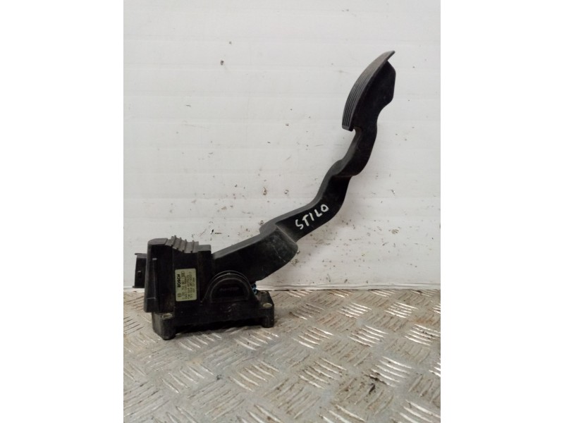 Recambio de potenciometro pedal para fiat stilo (192) referencia OEM IAM 0280752227  