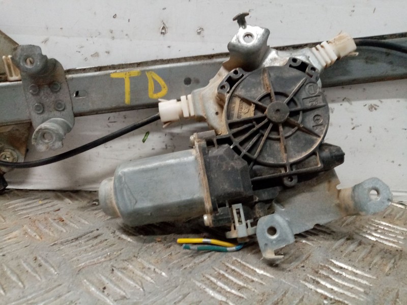 Recambio de elevalunas trasero derecho para nissan pathfinder (r51) 2.5 dci diesel cat referencia OEM IAM 827003X00A  