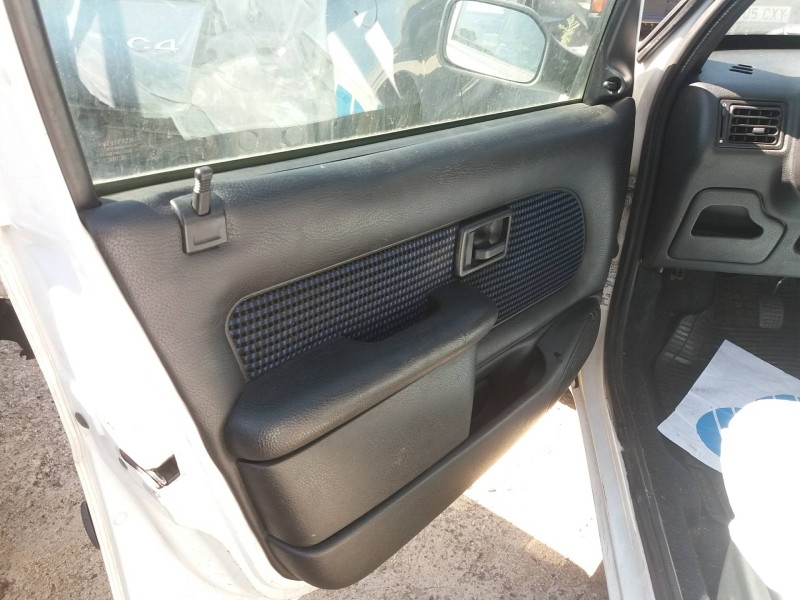 peugeot 106 (s2) 1.1   |   0.96 - ... | 1996 | 60 cv / 44 kw del año 1996