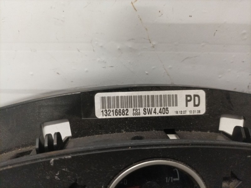 Recambio de cuadro instrumentos para opel astra h (a04) 1.4 (l48) referencia OEM IAM 13216682  