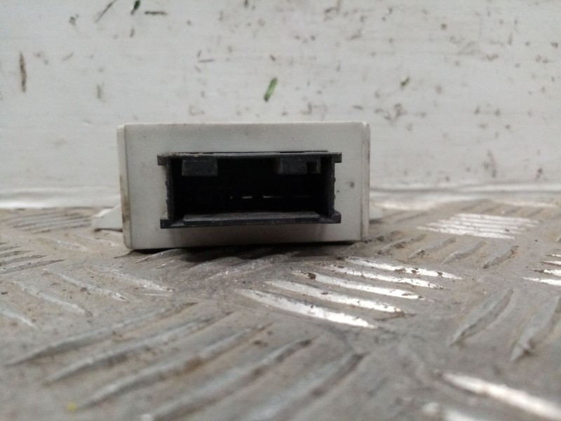 Recambio de modulo electronico para bmw serie 5 berlina (e39) 530i referencia OEM IAM 61358382453  