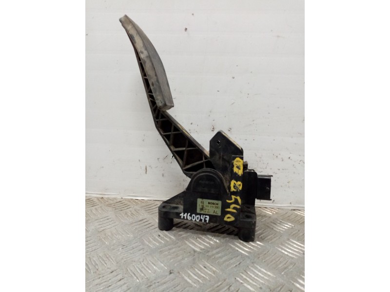 Recambio de potenciometro pedal para opel astra g caravan elegance referencia OEM IAM 0281002278  