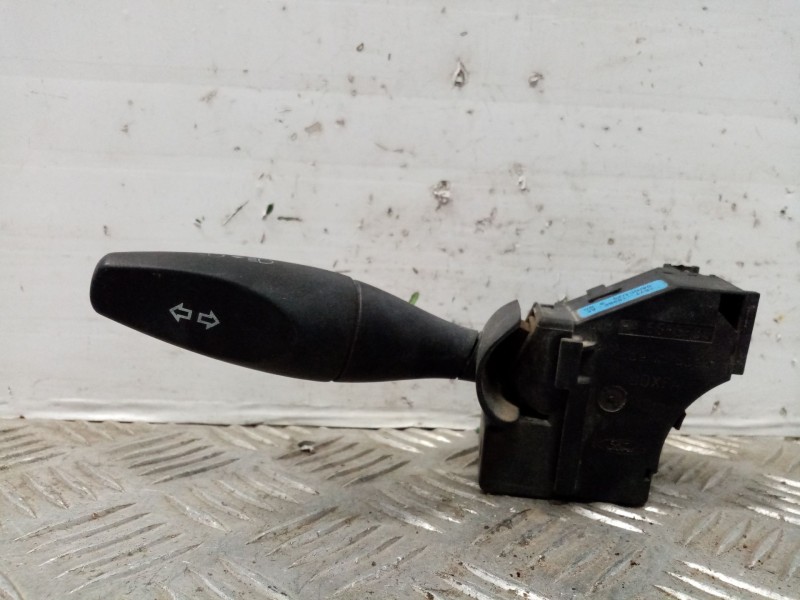 Recambio de mando intermitentes para ford fiesta (cbk) 1.4 tdci cat referencia OEM IAM 1S7T13335AE  