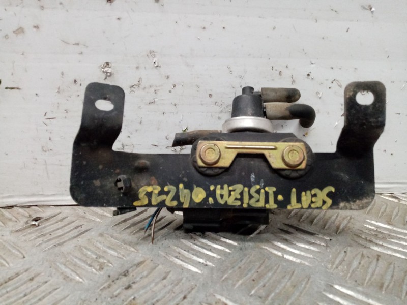 Recambio de valvula aire adicional para seat ibiza (6l1) 1.9 sdi referencia OEM IAM 1J0906627  