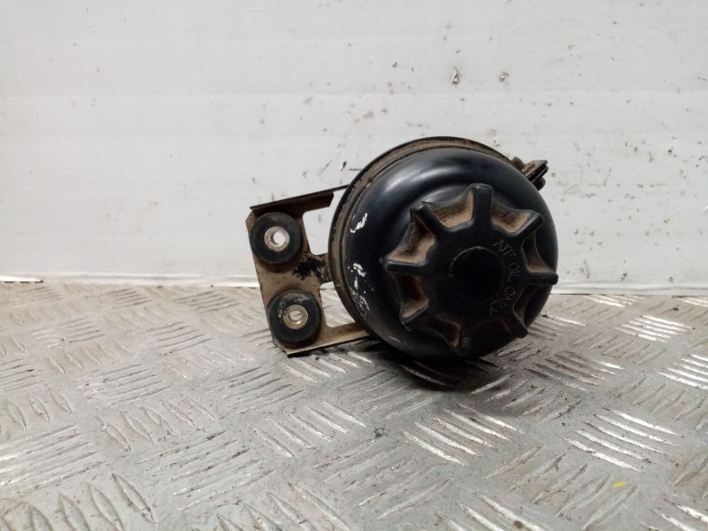 Recambio de deposito servo para bmw serie 5 berlina (e39) referencia OEM IAM   