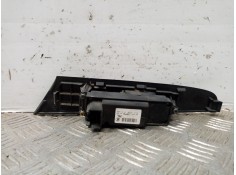 Recambio de mando elevalunas delantero izquierdo para mazda 3 berlina (bk) 1.6 cd diesel cat referencia OEM IAM    2