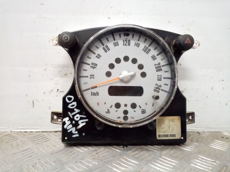 Recambio de cuadro instrumentos para mini mini (r50,r53) one d referencia OEM IAM 62116928884  