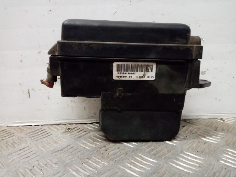 Recambio de caja reles / fusibles para mini mini (r50,r53) one d referencia OEM IAM 690660401  