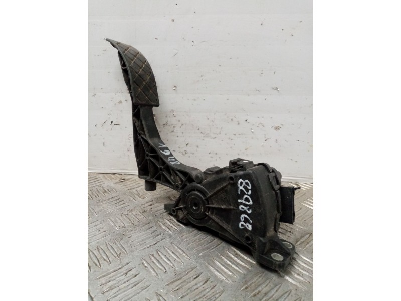 Recambio de potenciometro pedal para seat ibiza (6l1) 1.4 16v referencia OEM IAM 6PV00849601 6Q1721503C 