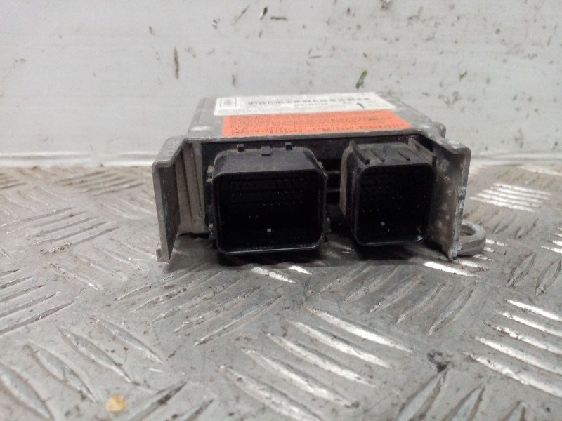 Recambio de centralita airbag para ford focus berlina (cap) ghia referencia OEM IAM 0285001552 650140847401 4M5T14B056BJ