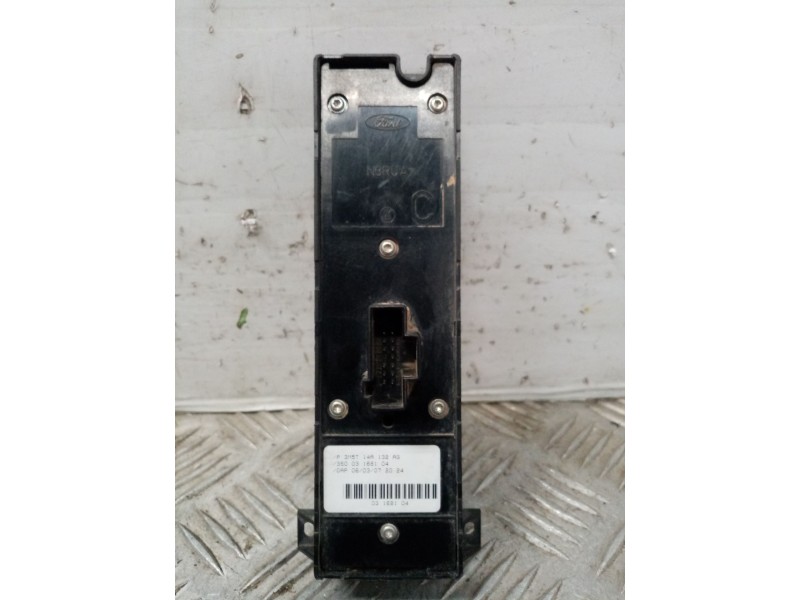 Recambio de mando elevalunas delantero izquierdo para ford focus berlina (cap) ghia referencia OEM IAM 3M5T14A132AG  
