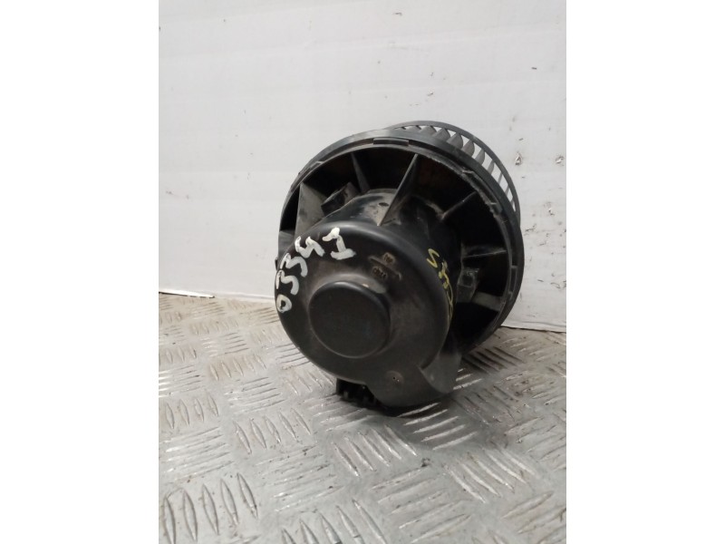 Recambio de ventilador calefaccion para ford focus berlina (cap) ghia referencia OEM IAM 3M5H18456AD  
