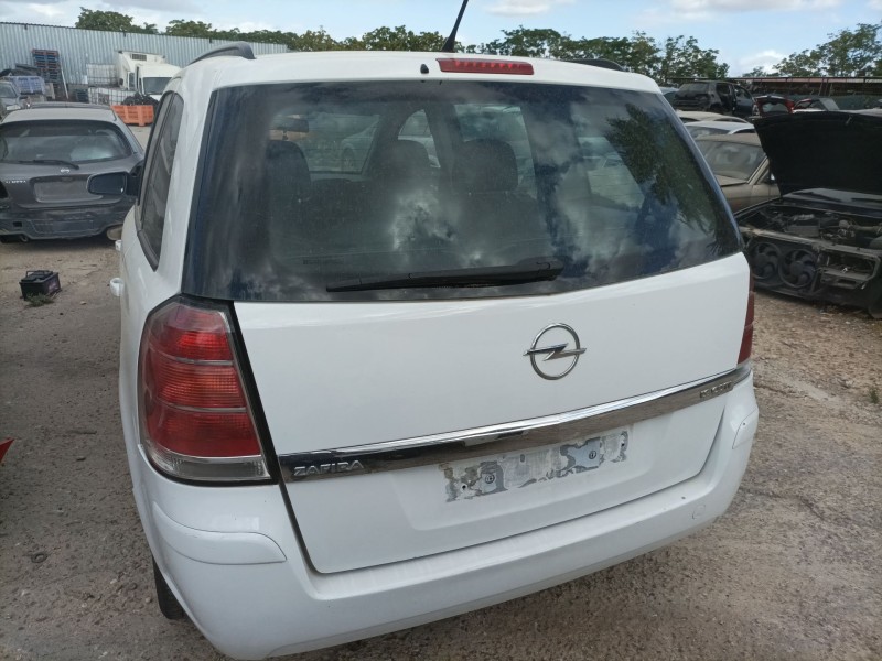 opel zafira b del año 2005