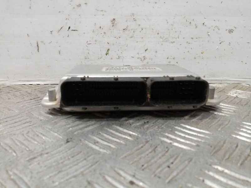 Recambio de centralita motor uce para audi a6 berlina (4b2) 2.5 tdi quattro referencia OEM IAM 4B2907401J 0281010822 