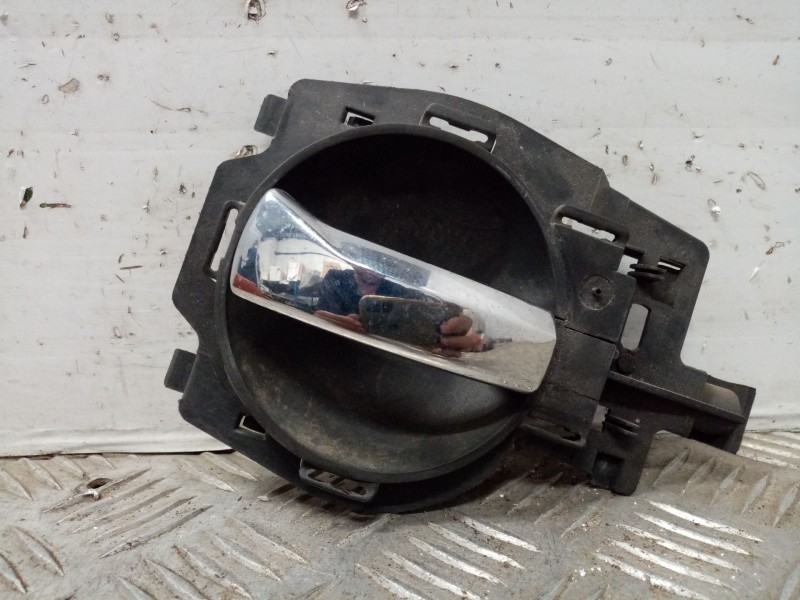 Recambio de maneta interior trasera derecha para citroen c3 referencia OEM IAM 9680637377  