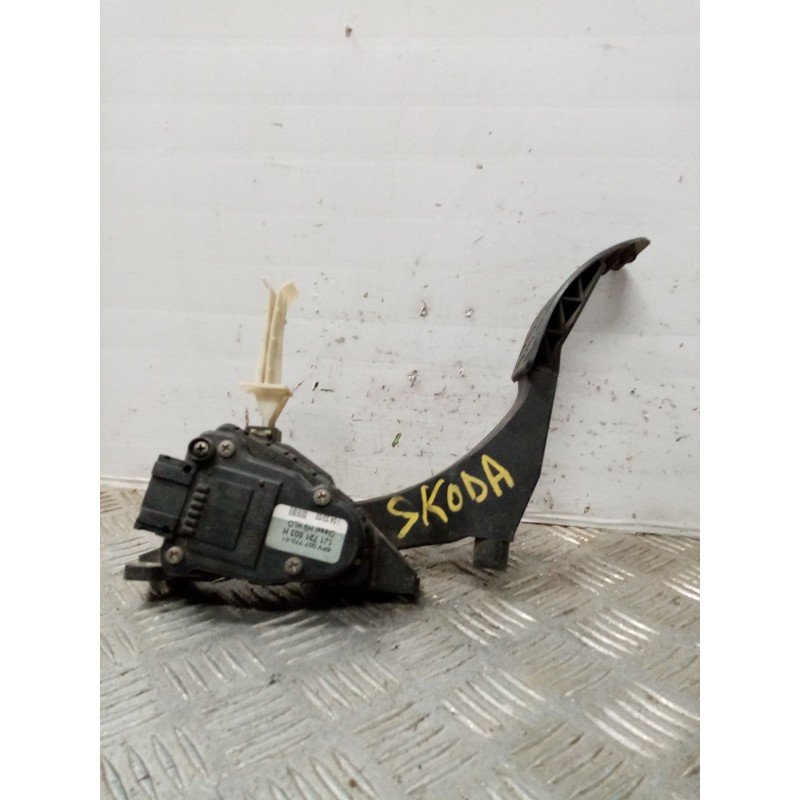 Recambio de potenciometro pedal para skoda octavia berlina (1u2) ambiente referencia OEM IAM 1J1721503H 6PV00777001  Recambio de potenciometro pedal para skoda octavia berlina (1u2) ambiente referencia OEM IAM 1J1721503H 6PV00777001