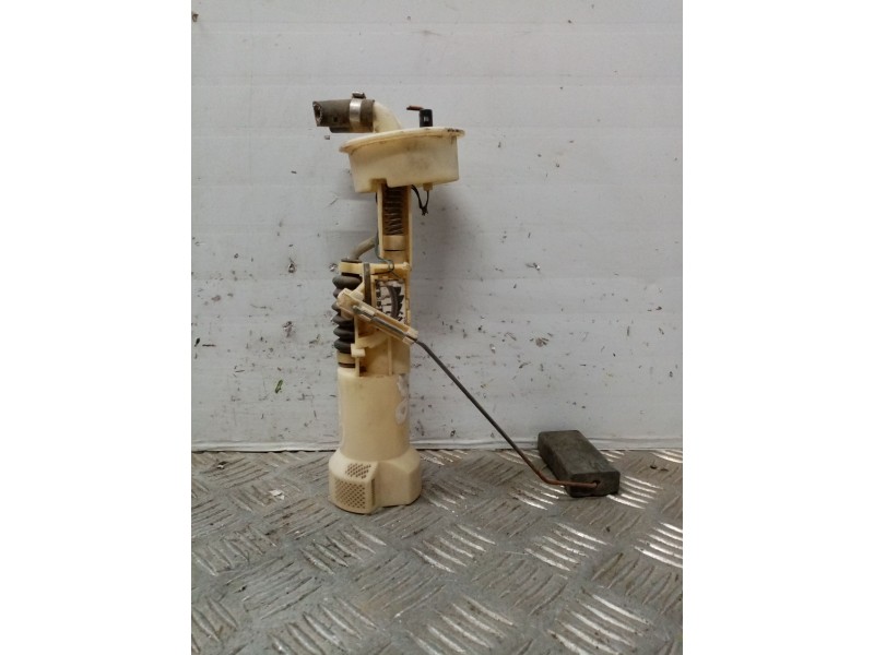 Recambio de aforador para seat ibiza (6k) glx referencia OEM IAM 8243133  