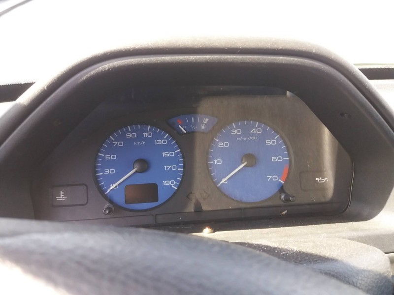 peugeot 106 (s2) 1.1   |   0.96 - ... | 1996 | 60 cv / 44 kw del año 1996