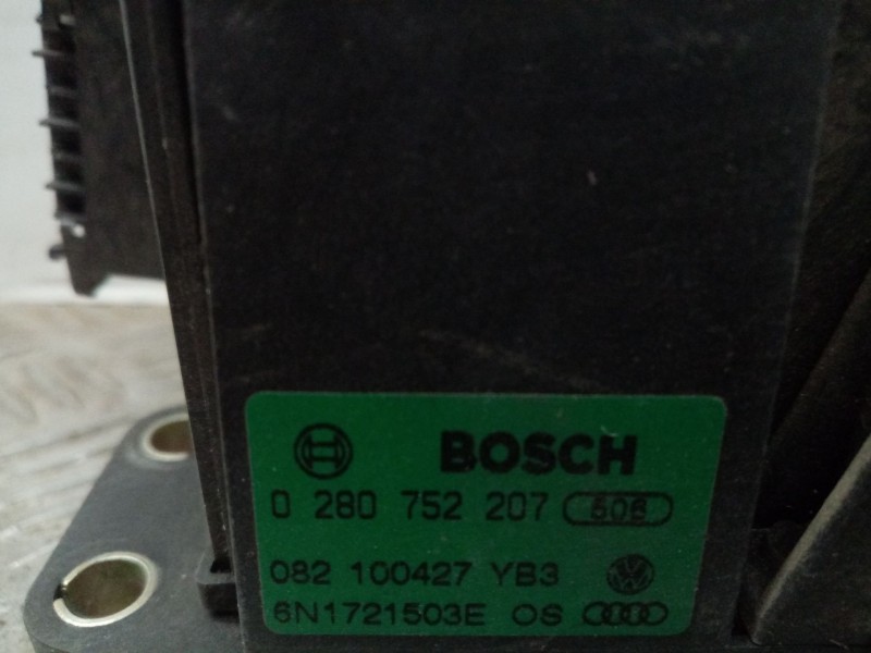 Recambio de potenciometro pedal para volkswagen polo berlina (6n2) trendline referencia OEM IAM 0280752207  