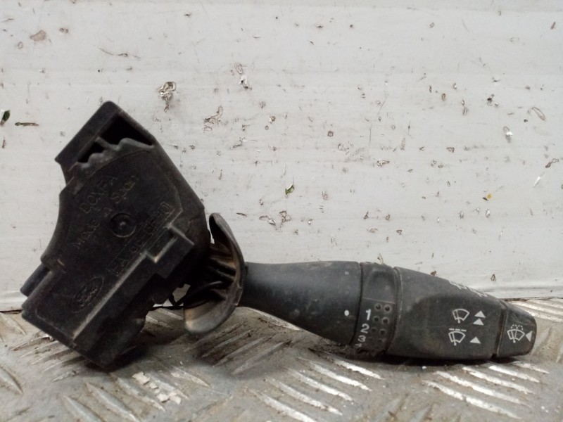 Recambio de mando limpia para ford fiesta (cbk) trend referencia OEM IAM 1S7T17A550DD  