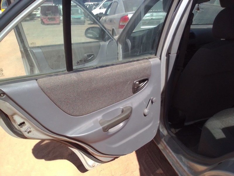 hyundai accent (lc) del año 2000