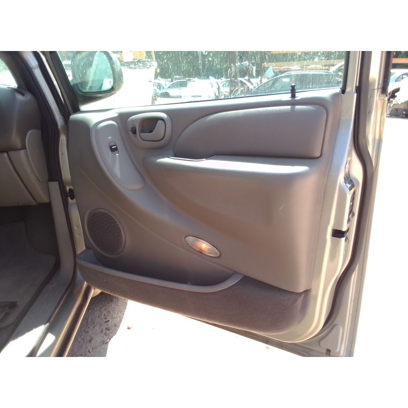 chrysler voyager (rg) del año 2001