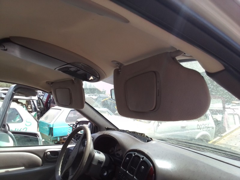 chrysler voyager (rg) del año 2001