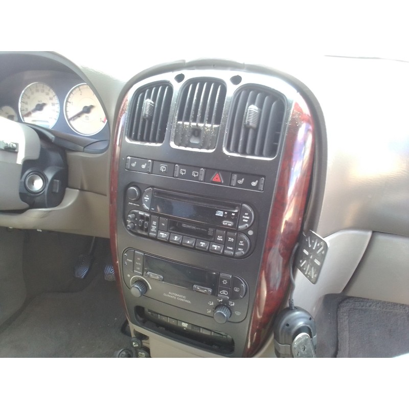chrysler voyager (rg) del año 2001