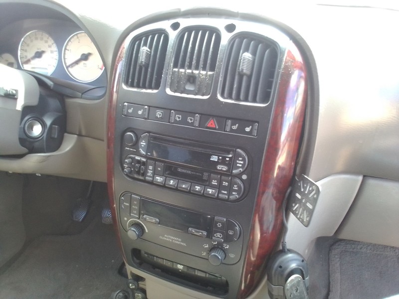 chrysler voyager (rg) del año 2001