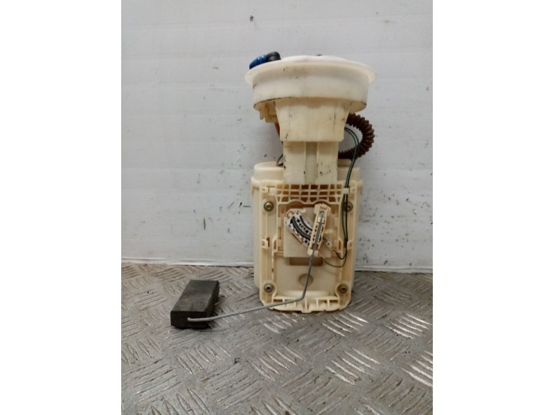 Recambio de aforador para volkswagen polo berlina (6n2) conceptline referencia OEM IAM 6NO919051N 228233003001 